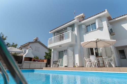 Sun & Sand Private Villa