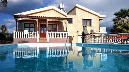 Villa Nichola