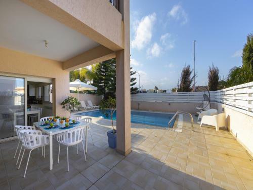 Villa Michelle 8