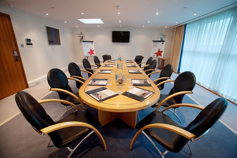 Arora Hotel Gatwick