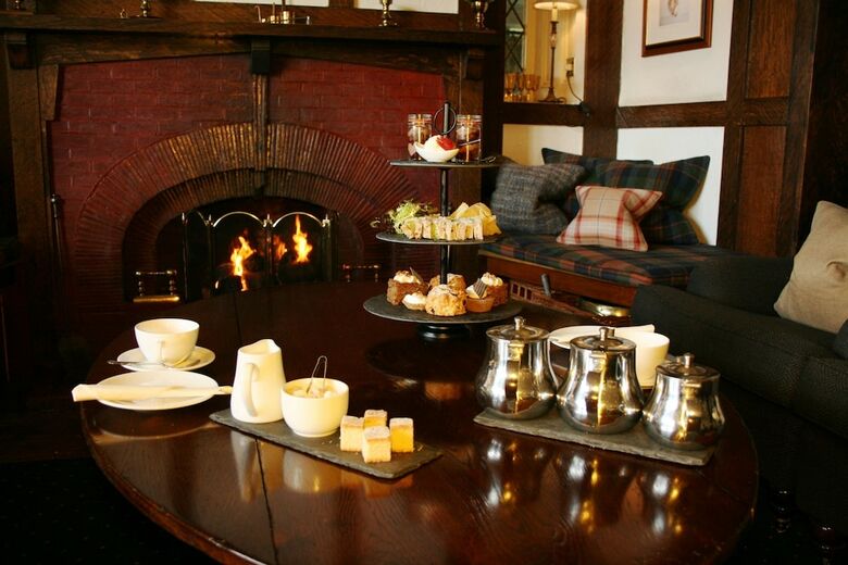 Lindeth Howe Hotel