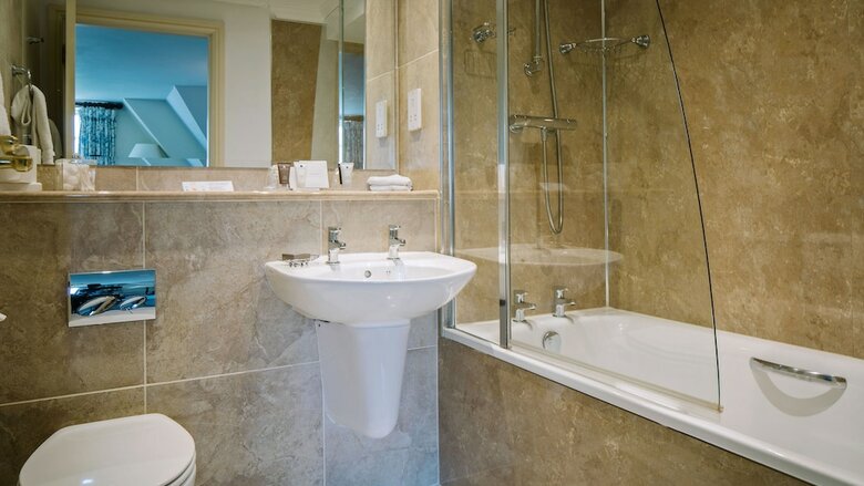 Lindeth Howe Hotel