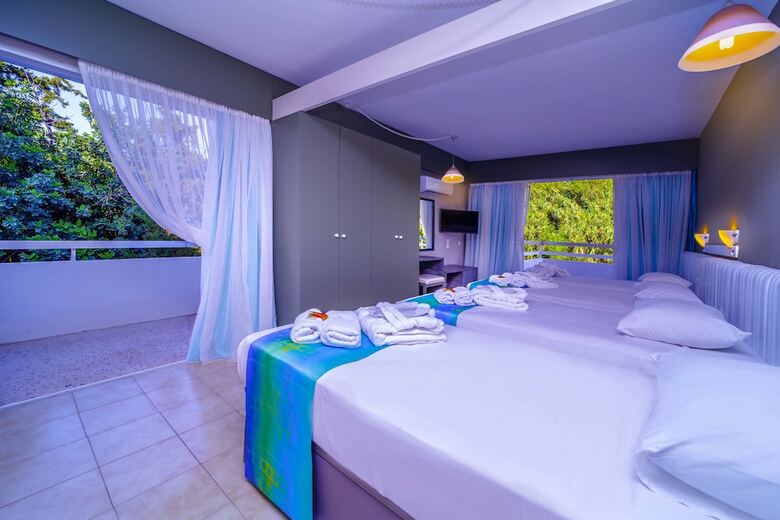 Lito Hotel