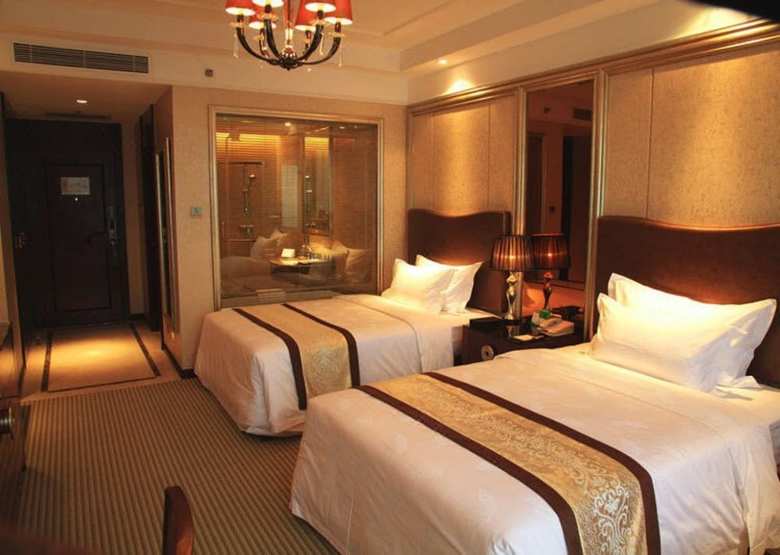 Titan Central Park Hotel