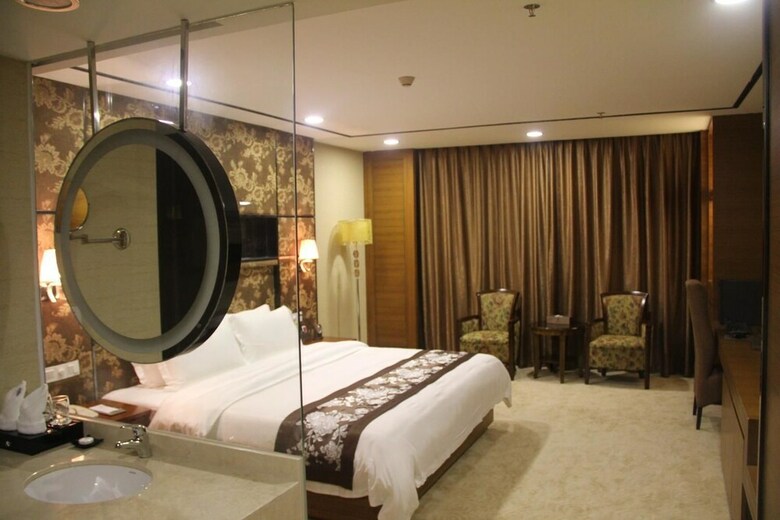Hong Yuan Hotel