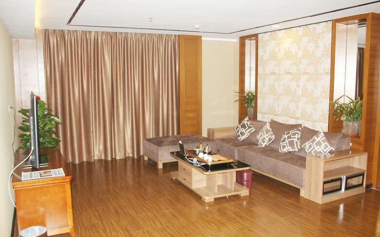 Hong Yuan Hotel