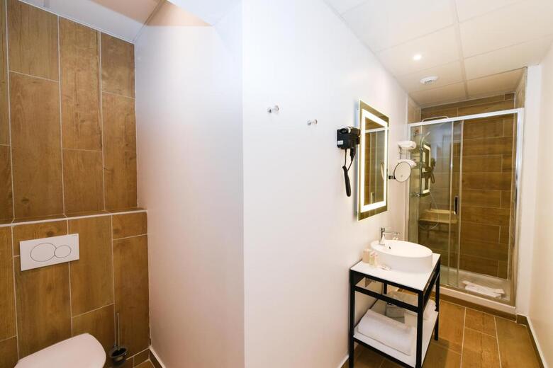 Hotel The Originals Boutique, H�tel Oc�ane, Le Havre (qualys-hotel)