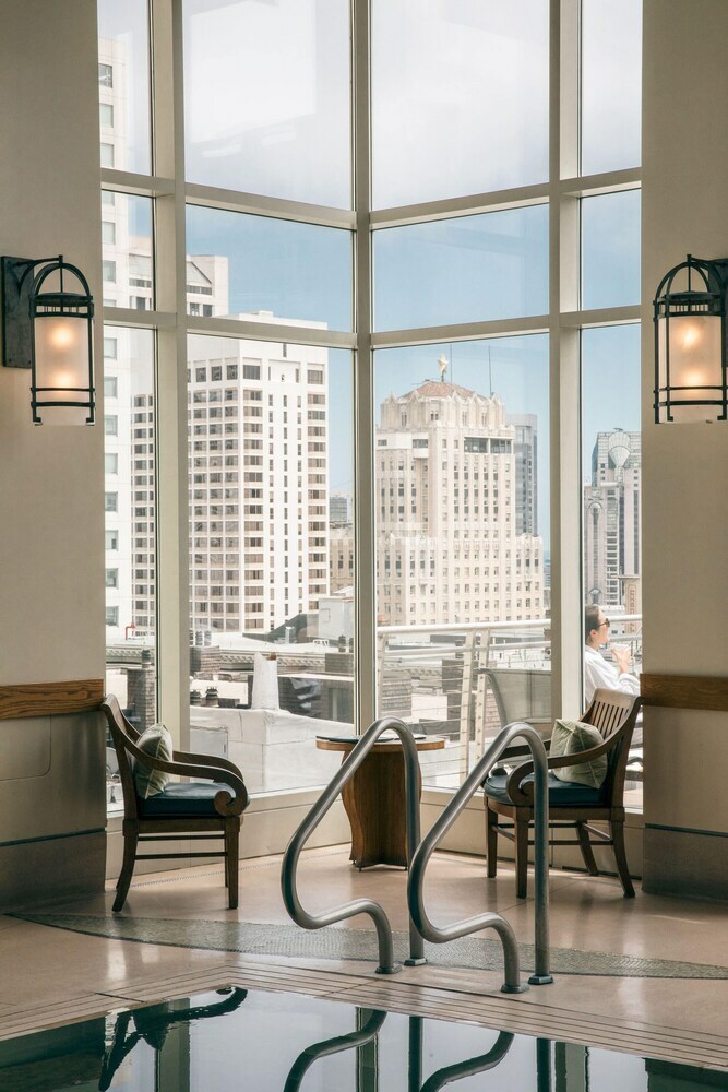 Huntington Hotel