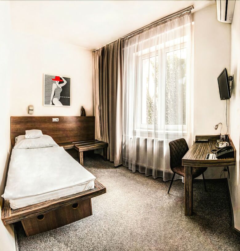 Hotel Horse Inn Pension