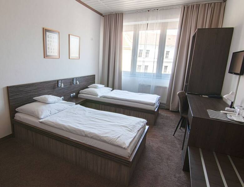 Hotel Horse Inn Pension