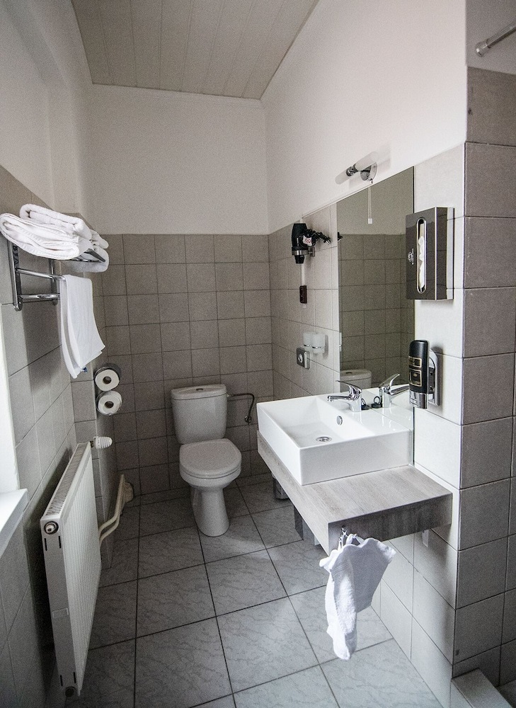 Hotel Horse Inn Pension