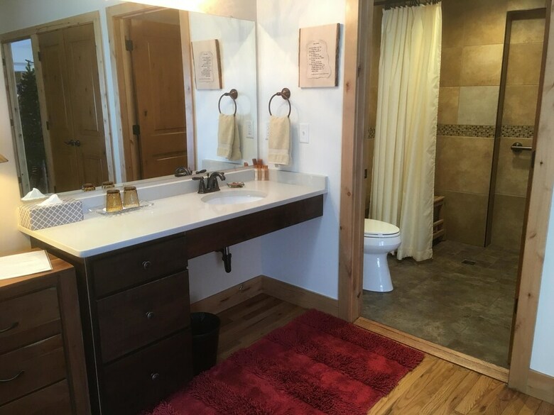Bed & Breakfast Engen Hus B And B