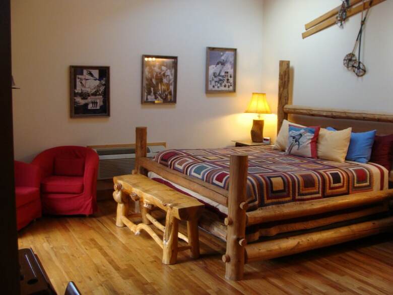 Bed & Breakfast Engen Hus B And B