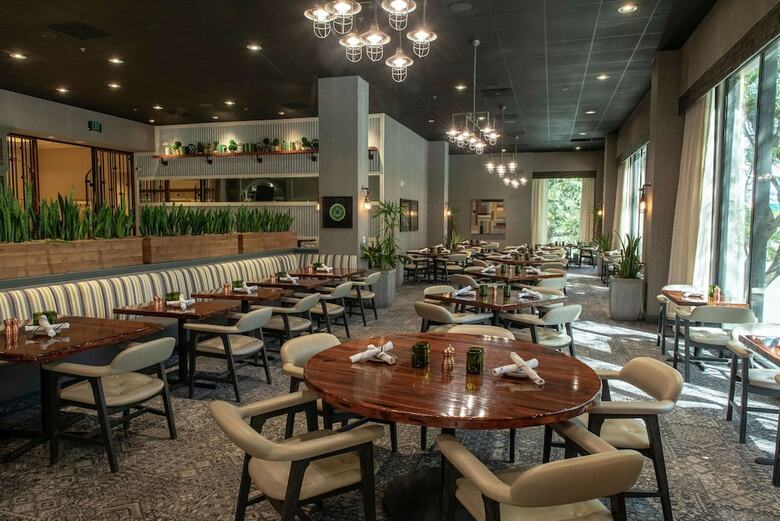 Hotel Doubletree By Hilton Santa Ana - Orange County Airport