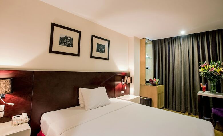Yen Hotel