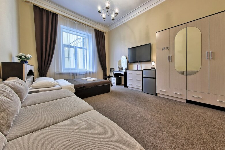 Zizu Hotel