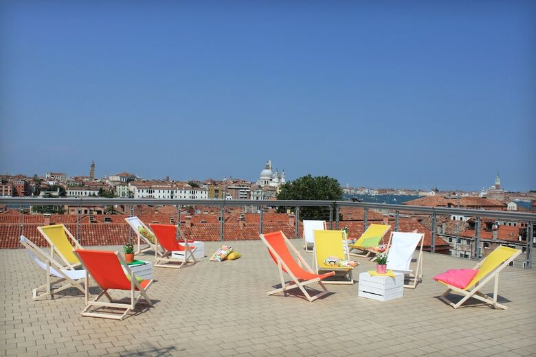 Hostal Sunny Terrace Hostel