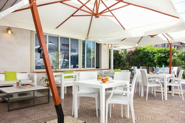 Minturnae Hotel