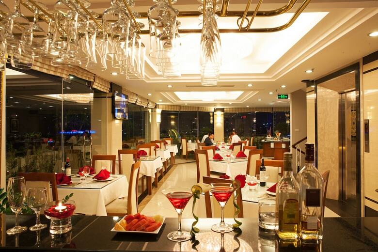 Luxeden Hotel