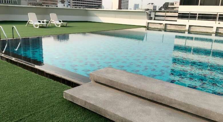 Graceland Bangkok Hotel