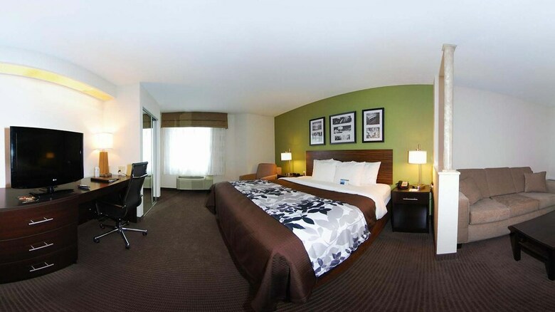 Hotel Sleep Inn & Suites