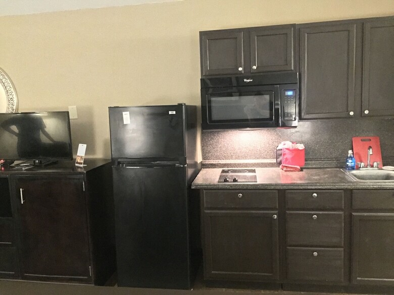 Suburban Extended Stay Hotel North Charleston I-526