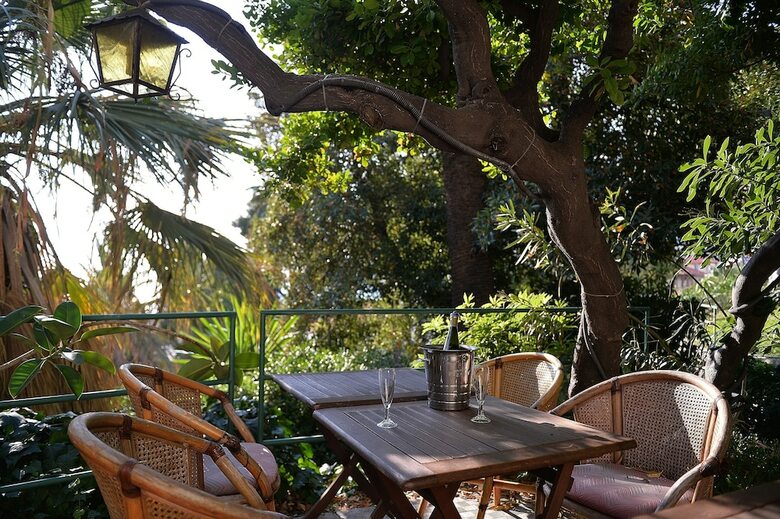 Hotel Petit Royal