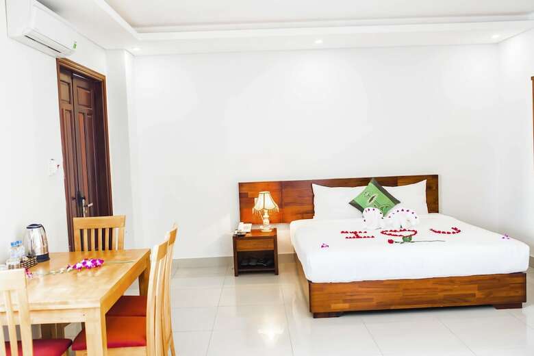Hotel Suite de Ville Da Nang Beach