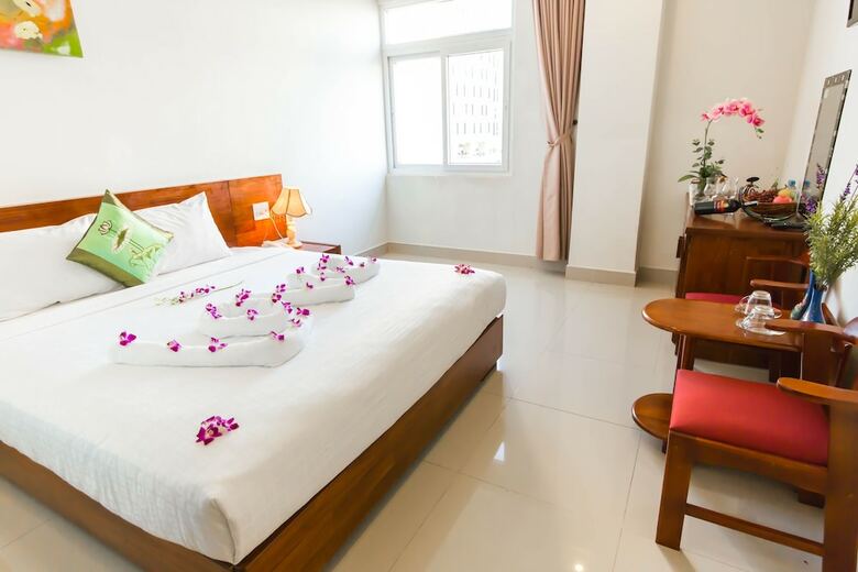 Hotel Suite de Ville Da Nang Beach