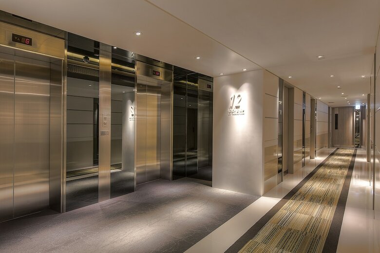 Stanford Hillview Hotel