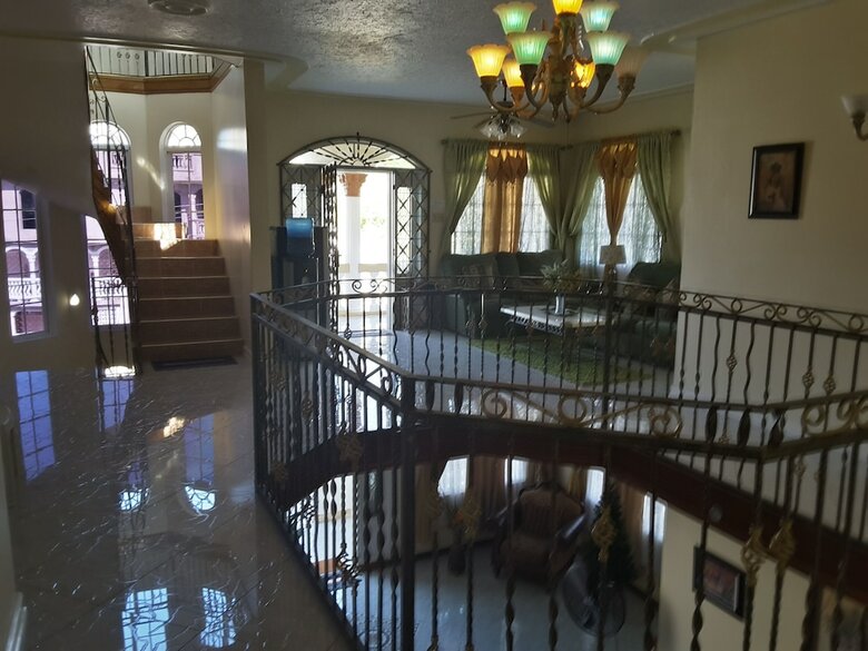 Hotel Cazwin Villa