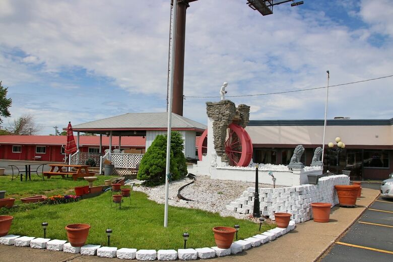 Motel Budget Host Inn Niagara Falls
