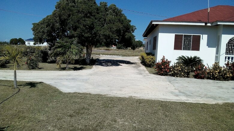 Hotel Treasure Bay Guesthouse