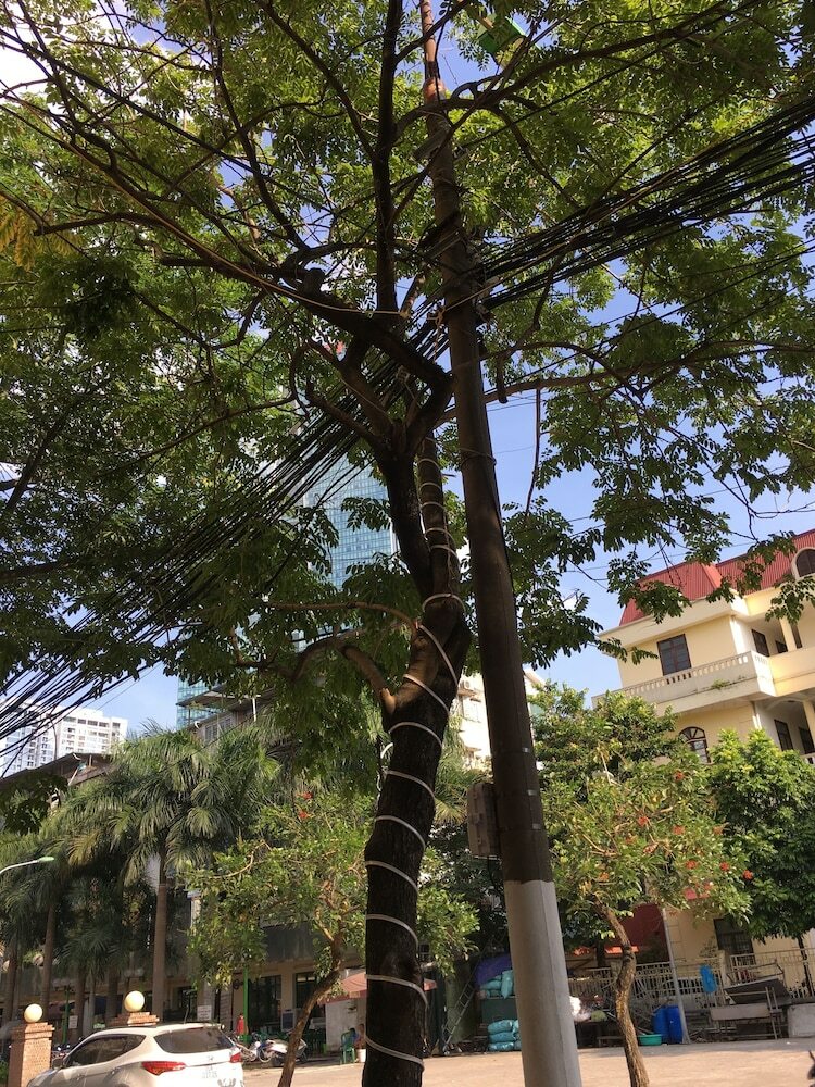 Apec Hotel