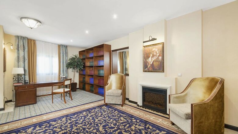 Sochi Park� Bogatyr Hotel