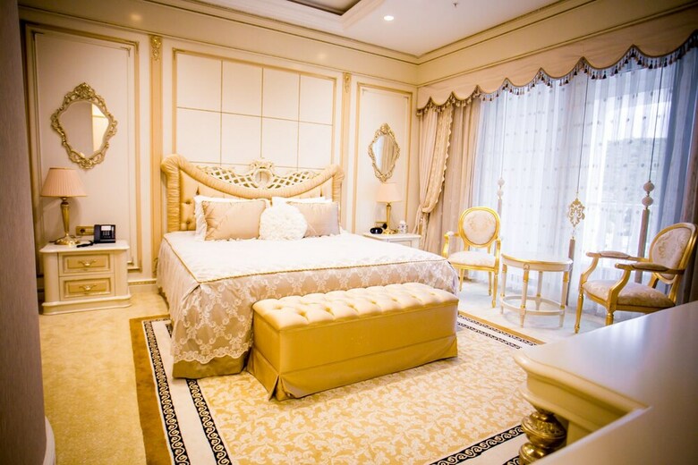 Samakhi Palace Sharadil Hotel