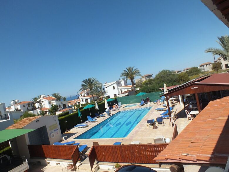 Aparthotel Petsas Apartments & Tavern