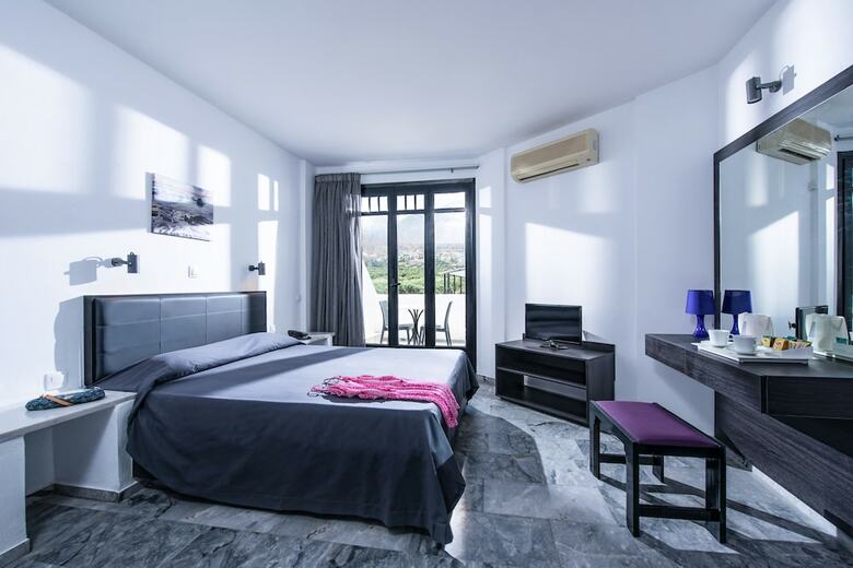 Indigo Inn Hotel