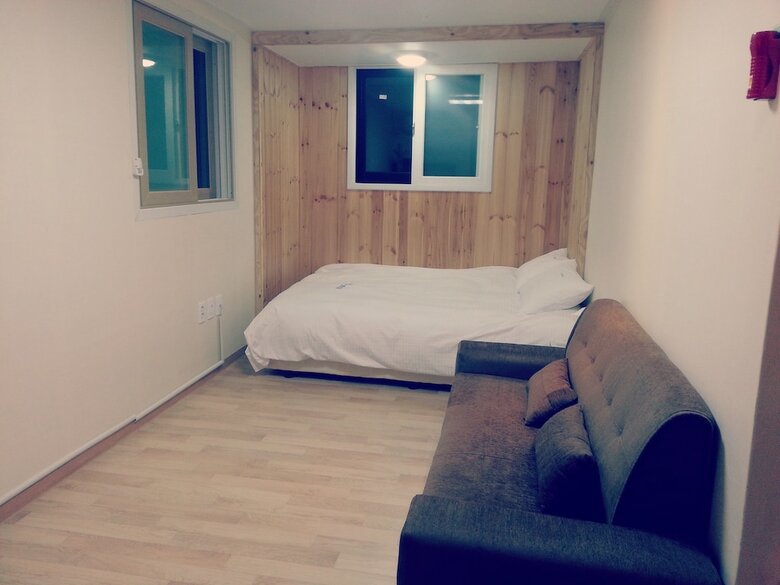 Hotel Iu Guesthouse