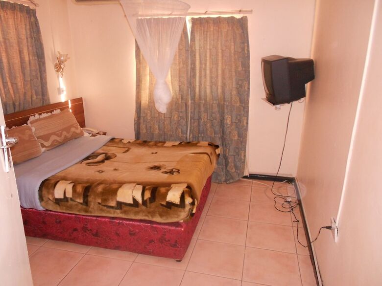 Hotel Wane Guest Lodge