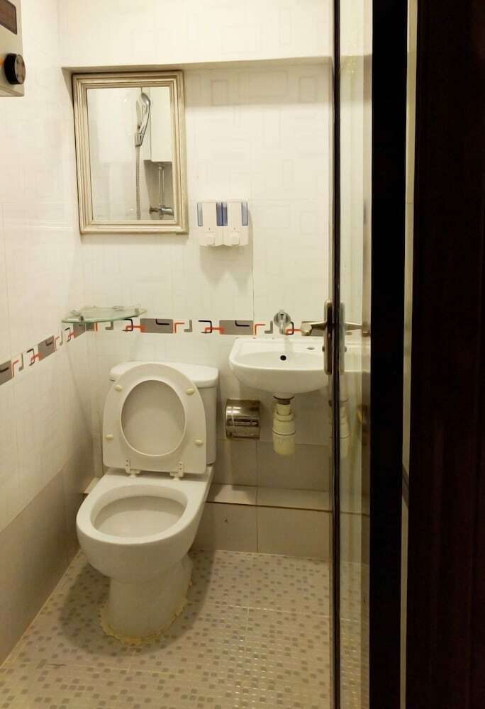 Hostal Day And Night Hotel - Hostel