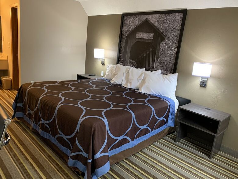Motel Super 8 By Wyndham Brownsburg