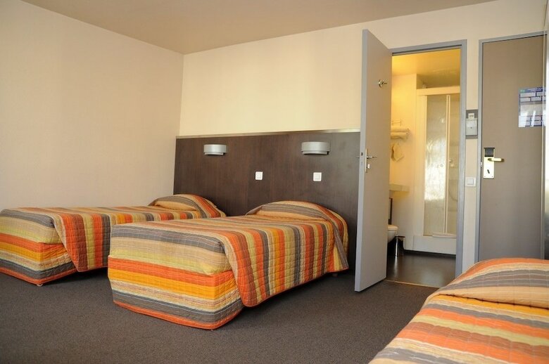 Hotel H�tel Au Petit Caporal