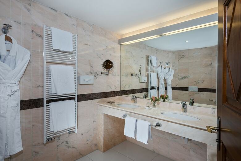 Villa Orselina ? Small Luxury Hotels