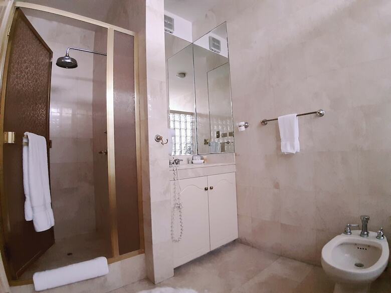 Miraflores Colon Hotel