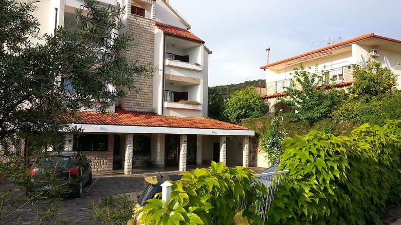 Apartments Vojin