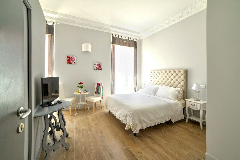 Bed & Breakfast Royal Rooms - Via Del Corso