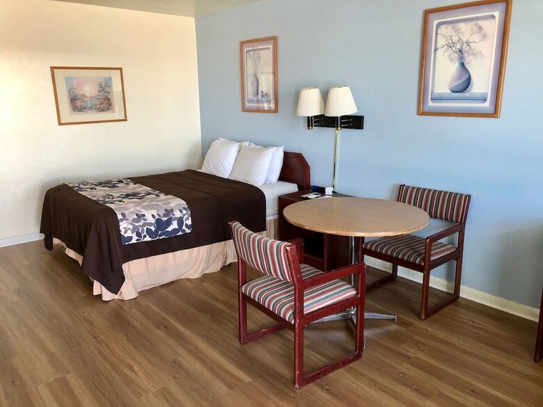 Motel Budget Inn Express