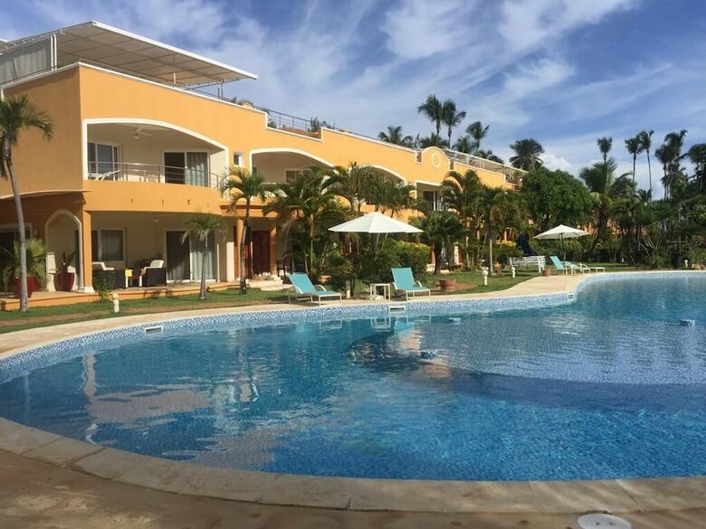 Apartamentos Hotel Don Cesar