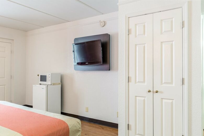 Hotel Motel 6 Baytown, Tx - Garth Rd